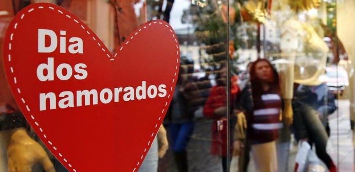 Procon de Tubarão divulga pesquisa de preços para o Dia dos Namorados Procon de Tubarão divulga pesquisa de preços para o Dia dos Namorados