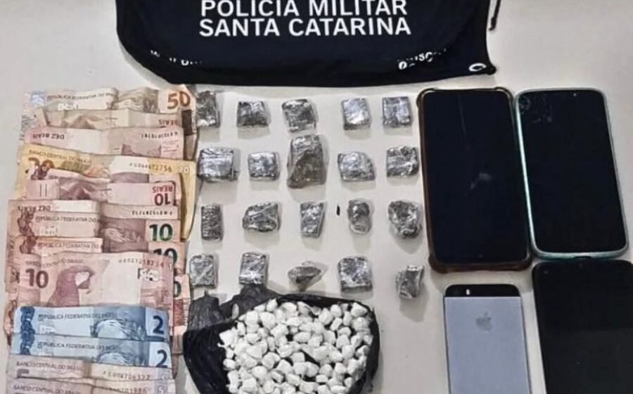 Três homens são presos por tráfico de drogas em Tubarão Três homens são presos por tráfico de drogas em Tubarão
