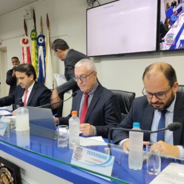 Tubarão se prepara para eleição indireta na Câmara de Vereadores Tubarão se prepara para eleição indireta na Câmara de Vereadores