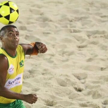Romário é confirmado no Futevôlei das Estrelas em Laguna Romário é confirmado no Futevôlei das Estrelas em Laguna