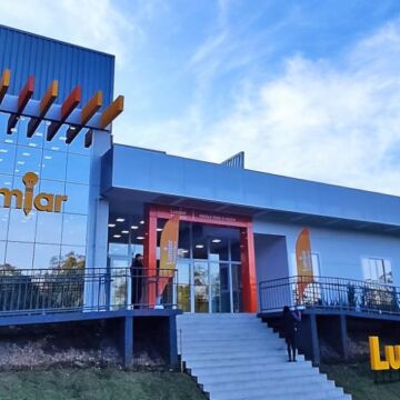 Weber Cidades Inteligentes inaugura primeira Escola Lumiar de Santa Catarina