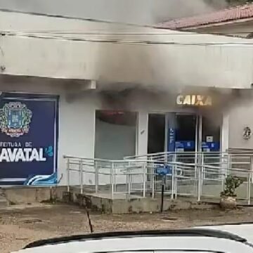 Terminal da Caixa na prefeitura de Gravatal pega fogo