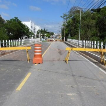 Ponte no Bairro Santo André em Capivari de Baixo segue interditada