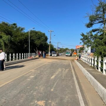 Ponte do bairro Santo André é liberada nesta segunda-feira (6) Ponte do bairro Santo André é liberada nesta segunda-feira (6)