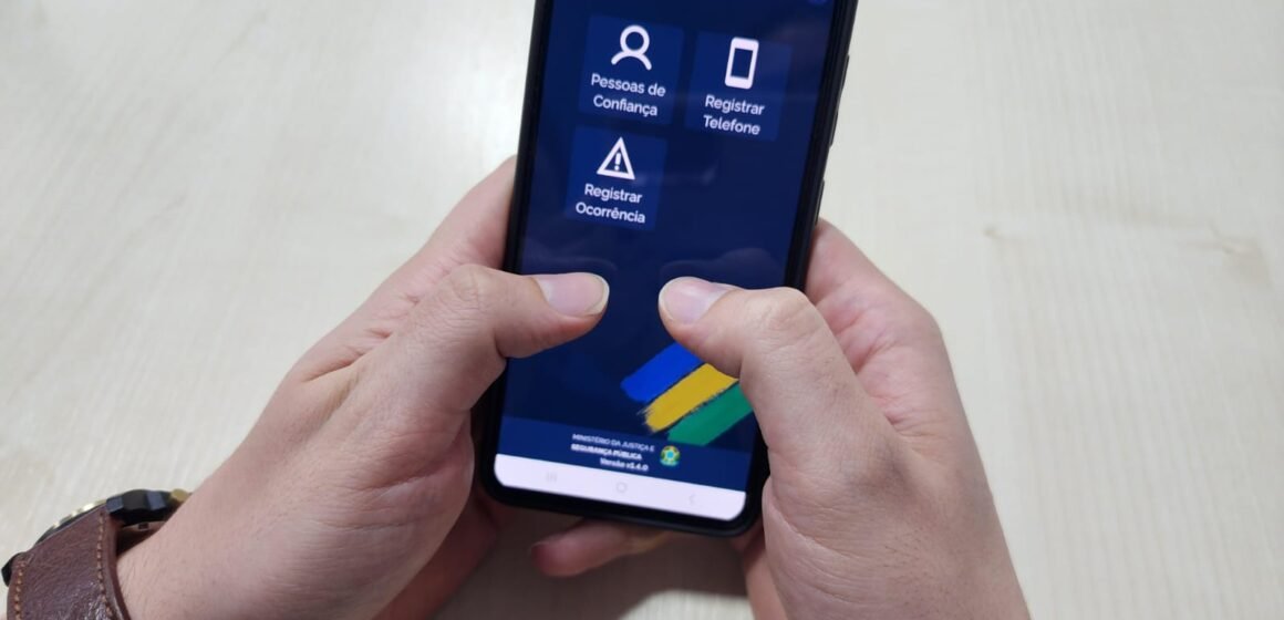 Aplicativo do governo agiliza bloqueio de celular roubado