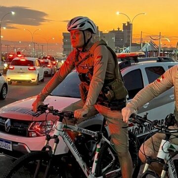 Polícia Militar apresenta resultados positivos na primeira semana de ações da Estação Verão Polícia Militar apresenta resultados positivos na primeira semana de ações da Estação Verão