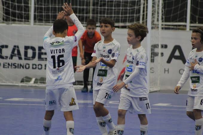 No próximo final de semana, Tubarão Futsal promove testes para categoria de base