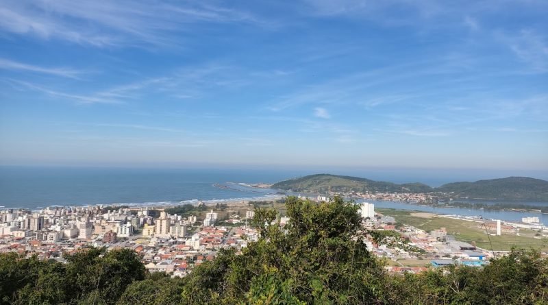 Projeto de revitalização do mirante do Morro da Glória, em Laguna, é iniciado