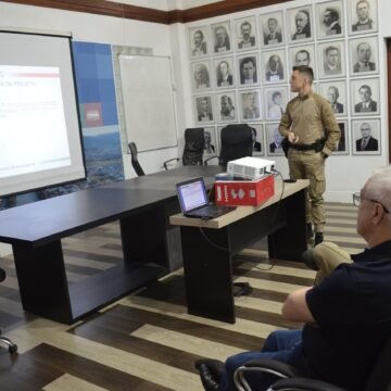 Muralha Virtual: Tubarão poderá ter sistema de reconhecimento de placas de veículos instalado em câmeras de vigilância Muralha Virtual: Tubarão poderá ter sistema de reconhecimento de placas de veículos instalado em câmeras de vigilância