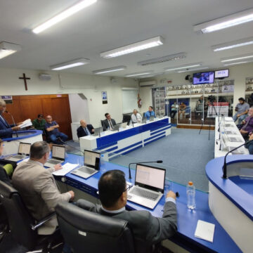 Câmara de Vereadores aprova criação de novo feriado em Tubarão Câmara de Vereadores aprova criação de novo feriado em Tubarão