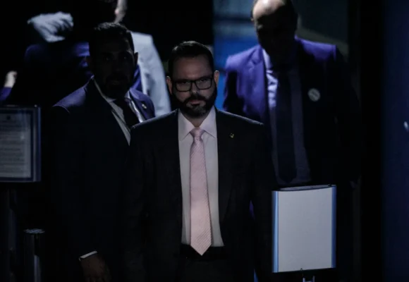 TSE retoma, nesta terça-feira (30), julgamento de Jorge Seif