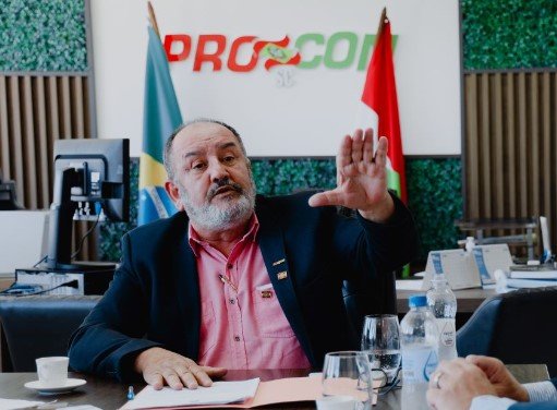 Polícia Civil recebe nova denúncia contra o ex-diretor do Procon Estadual, Roberto Salum