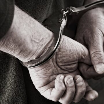 Operação Caminhos Seguros: idoso condenado por estuprar a própria neta é preso em Tubarão