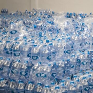 Procon SC adverte estabelecimentos sobre aumento no valor da água mineral Procon SC adverte estabelecimentos sobre aumento no valor da água mineral