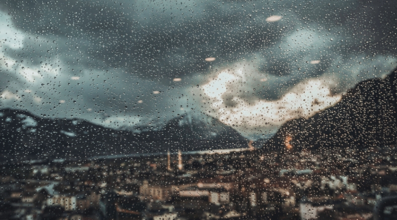 Ciclone extratropical traz ventos de até 70 km/h e risco de temporais