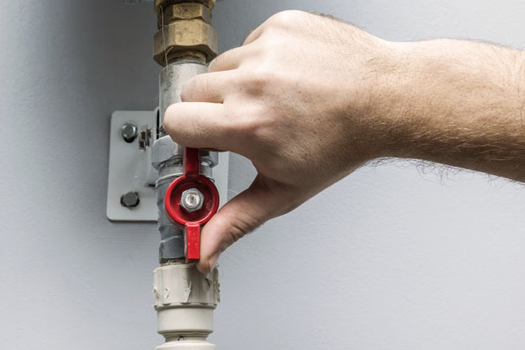 Concessionária solicita que moradores fechem o registro nesta quarta-feira (19), no bairro Congonhas