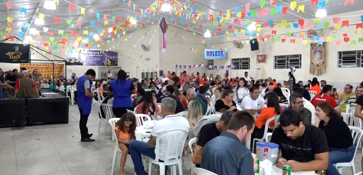 Capivari de Baixo celebra Festa de São João Batista Capivari de Baixo celebra Festa de São João Batista