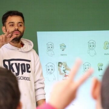 Cursos gratuitos de Libras, Cuidador de Idosos e Recepcionista de Meios de Hospedagem serão realizados em Imbituba