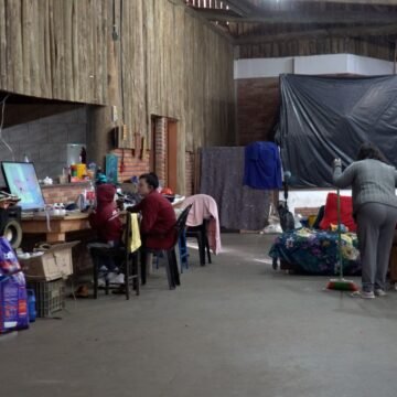 UNITV NO RS: Cerca de 50 famílias ainda moram em abrigo no município de Triunfo