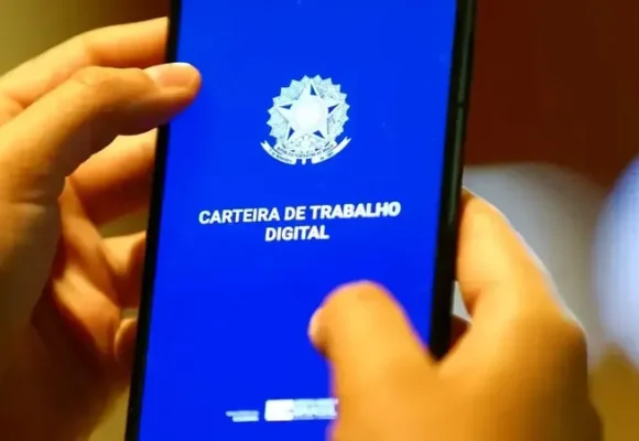 Brasil: desemprego cai para 6,9%, menor índice do trimestre desde 2014
