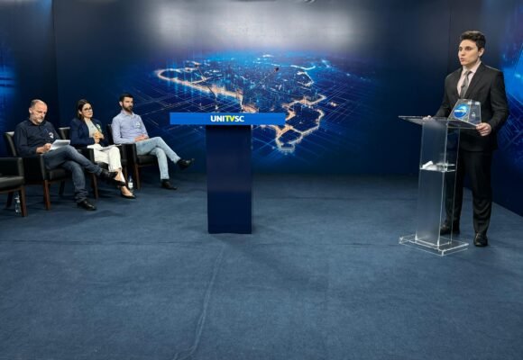 Eleições 2024: veja como foi o debate da UNITVSC entre os candidatos à prefeitura de Gravatal neste domingo (8)