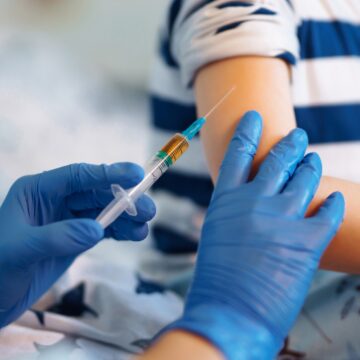 Volta às aulas: especialistas reforçam importância da vacinação