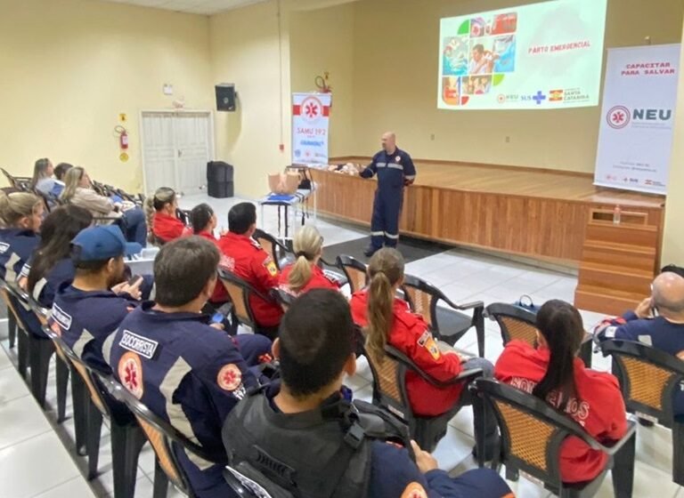Treinamento capacita para parto emergencial em Gravatal Treinamento capacita para parto emergencial em Gravatal
