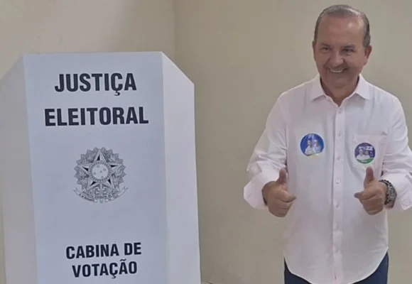 Eleições 2024: governador Jorginho Mello vota em Herval d’Oeste