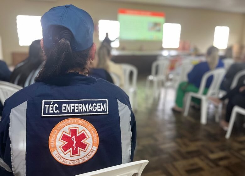 Samu realiza curso de primeiros socorros para profissionais da educação em Gravatal