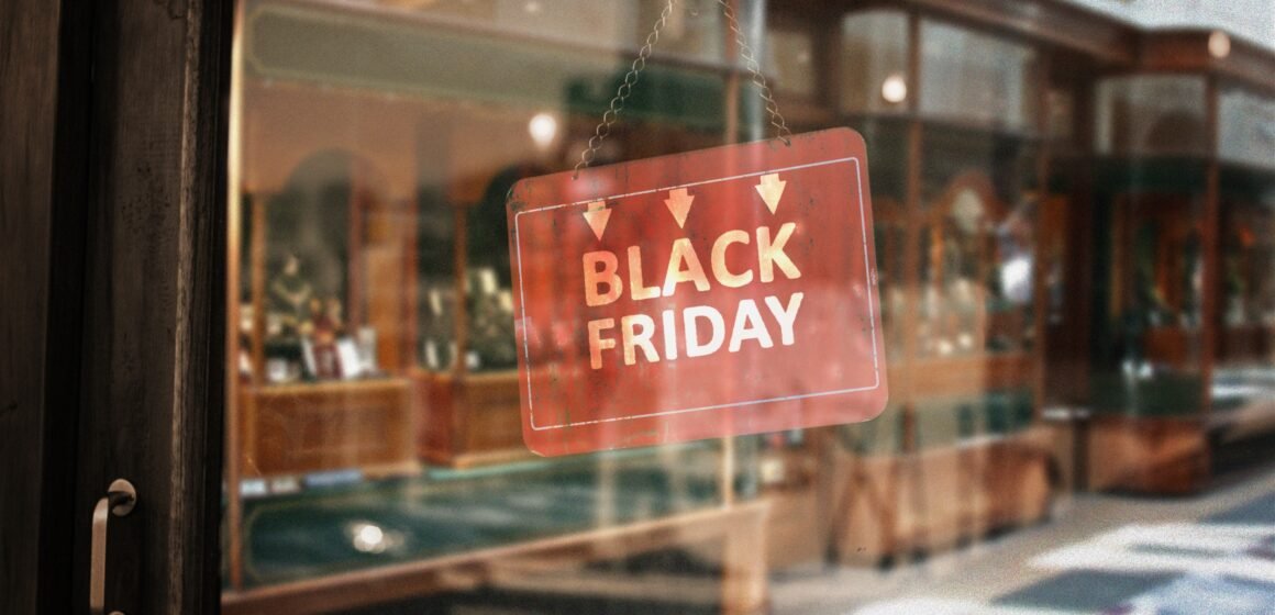 Black Friday: Procon orienta consumidores para evitar golpes e proteger direitos
