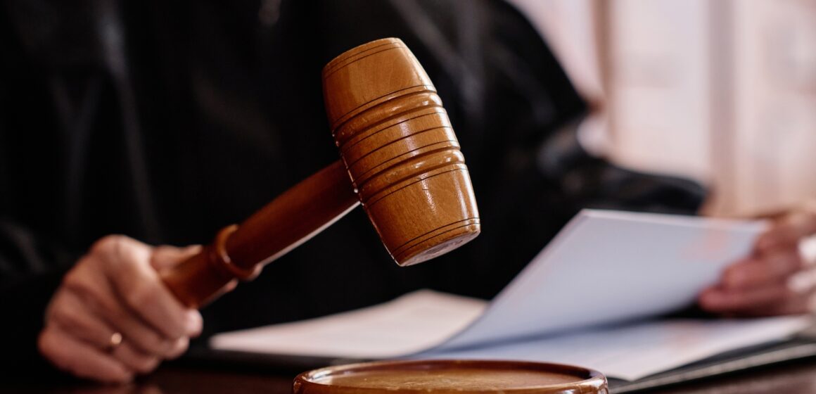 Homens que tentaram matar mulher grávida e causaram perda do feto são condenados em Tubarão Homens que tentaram matar mulher grávida e causaram perda do feto são condenados em Tubarão