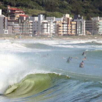 Prefeitura de Laguna lança edital para credenciamento de atividades náuticas turísticas e recreativas Prefeitura de Laguna lança edital para credenciamento de atividades náuticas turísticas e recreativas