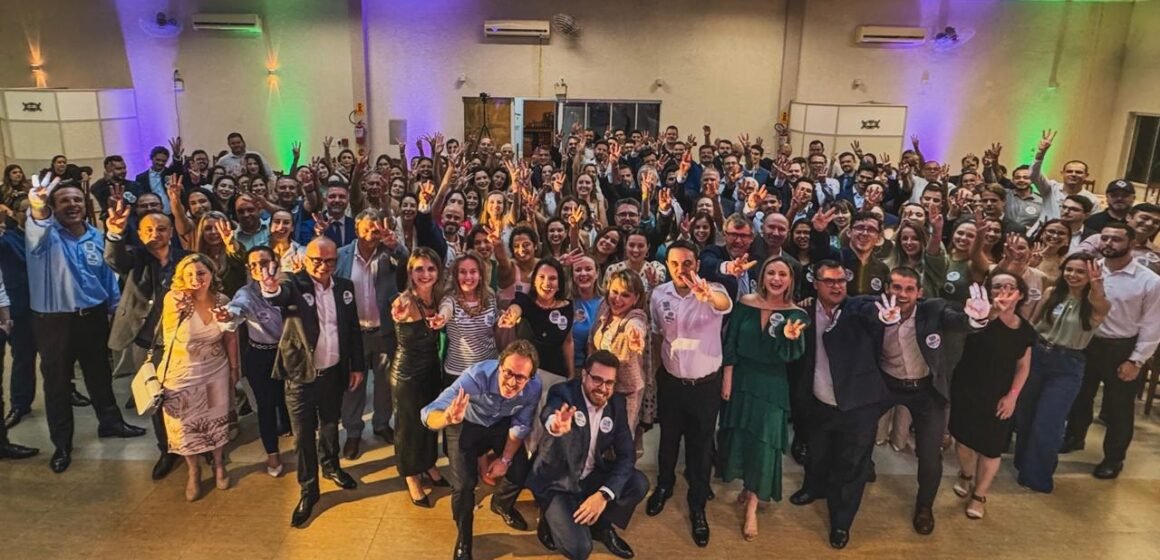 Com grande adesão da advocacia local, Breno Lício lança candidatura à presidência da OAB Tubarão