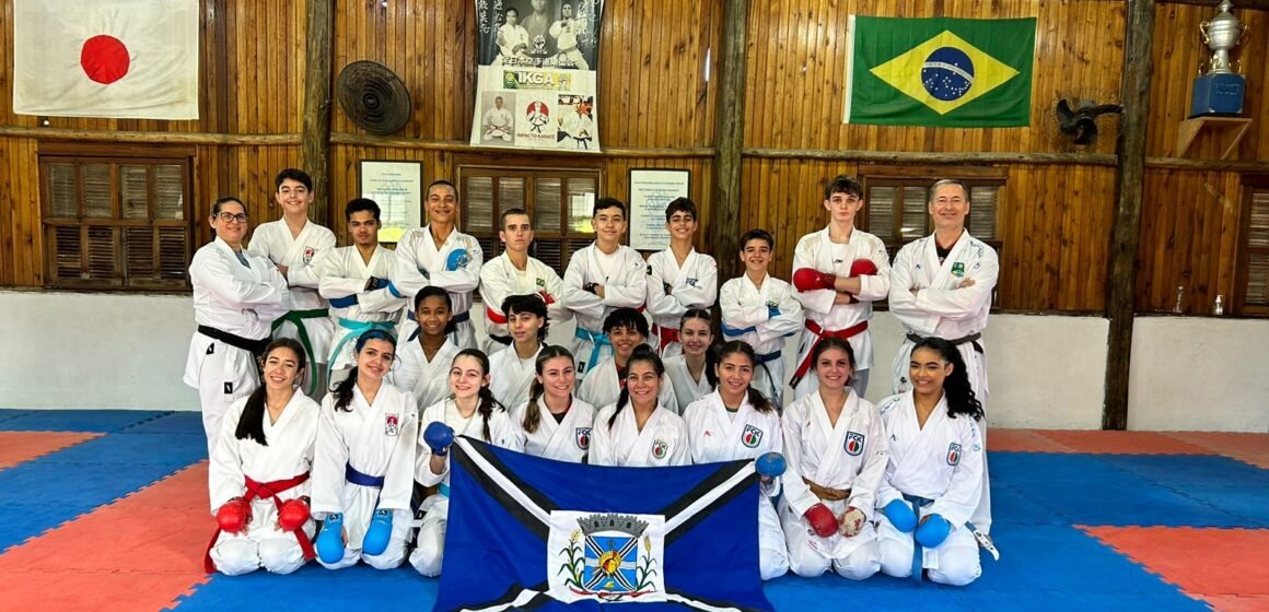 Sete atletas representarão Tubarão no Campeonato Brasileiro Júnior de Karatê