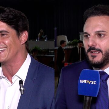 Cerimônia de diplomação confirma mandatos dos eleitos em Laguna e Pescaria Brava