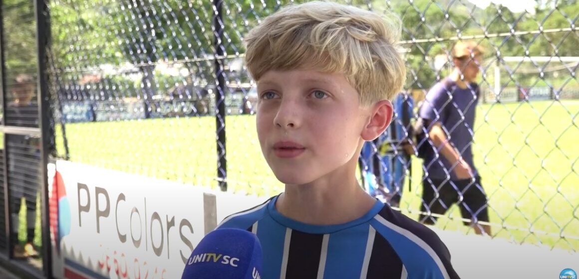 Tubarão: jovem de 11 anos se destaca e vai treinar em Porto Alegre, nas instalações do Grêmio