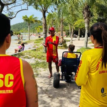 Operação Verão reforça segurança nas praias e amplia inclusão em Santa Catarina