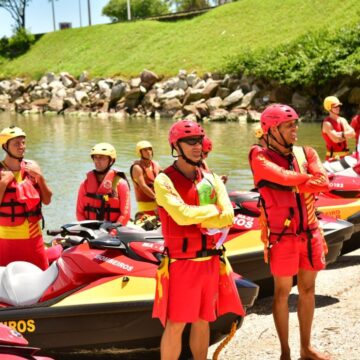 Pré-temporada da Operação Estação Verão registra mais de 300 salvamentos em SC