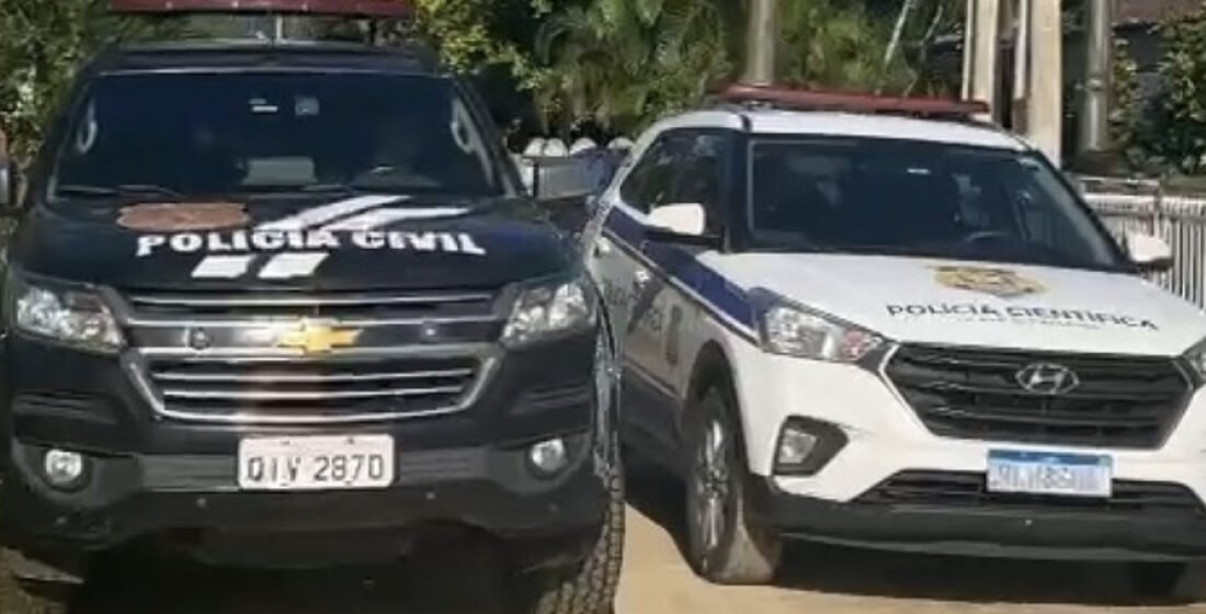 Funcionário de RH é preso e servidores são afastados por suspeita de desvio de verbas em Imbituba Funcionário de RH é preso e servidores são afastados por suspeita de desvio de verbas em Imbituba