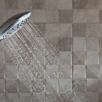 Consumo de água dispara no verão em Tubarão Consumo de água dispara no verão em Tubarão