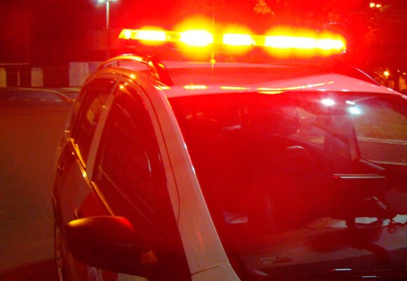 Homem é baleado em via pública durante tentativa de homicídio em Tubarão