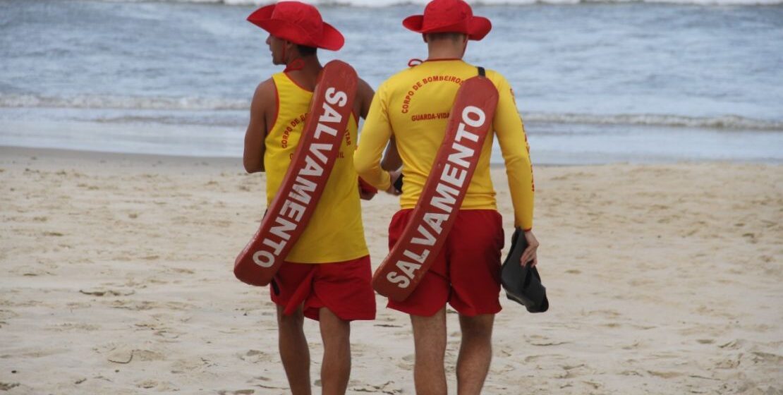 Semana 11 da Estação Verão: 908 mil ações preventivas garantem segurança nas praias de SC