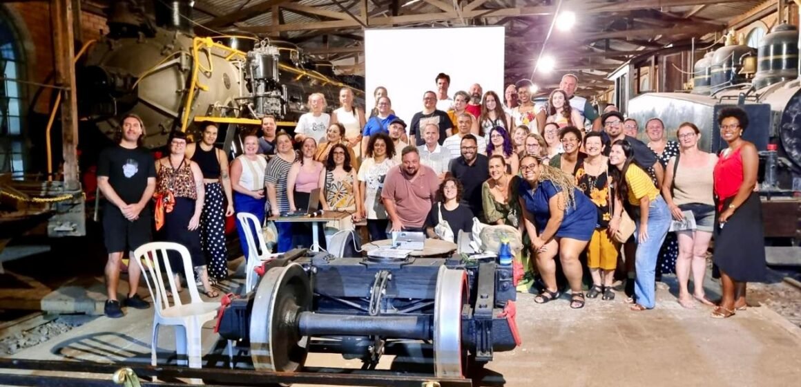 Reunião discute criação do Fundo Municipal de Cultura e reforma do Museu Willy Zumblick em Tubarão