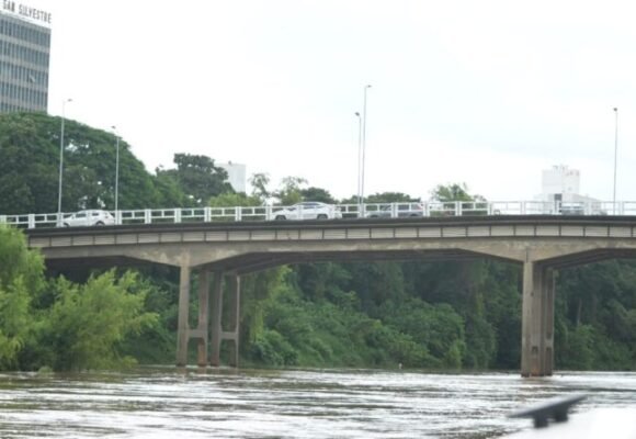 Prefeitura vistoria pontes Nereu Ramos e Heriberto Hülse em Tubarão
