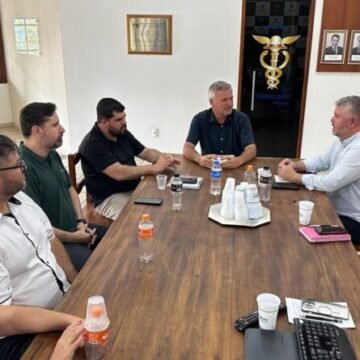 Prefeitura e Sindicont discutem parceria para projetos tributários em Tubarão