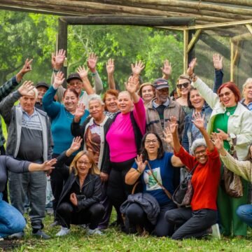 Parque Diamante realiza pré-Carnaval com baile dos idosos