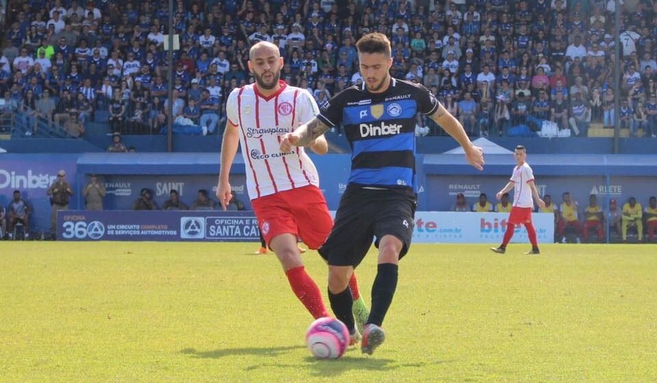 Atlético Tubarão rejeita fusão com Hercílio Luz