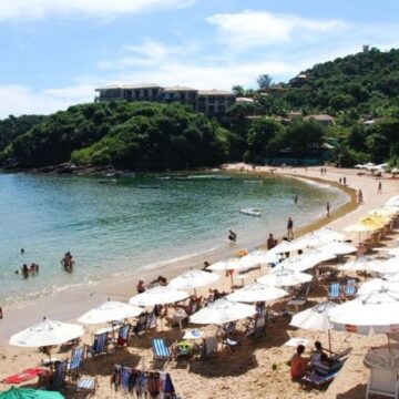 Santa Catarina espera mais de 3 milhões de turistas até março em uma temporada marcada por recordes