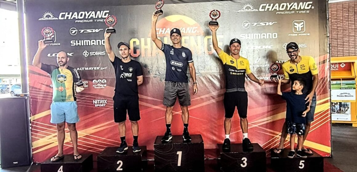 Ciclista tubaronense é campeão de etapa da Copa Challenge MTB Ciclista tubaronense é campeão de etapa da Copa Challenge MTB
