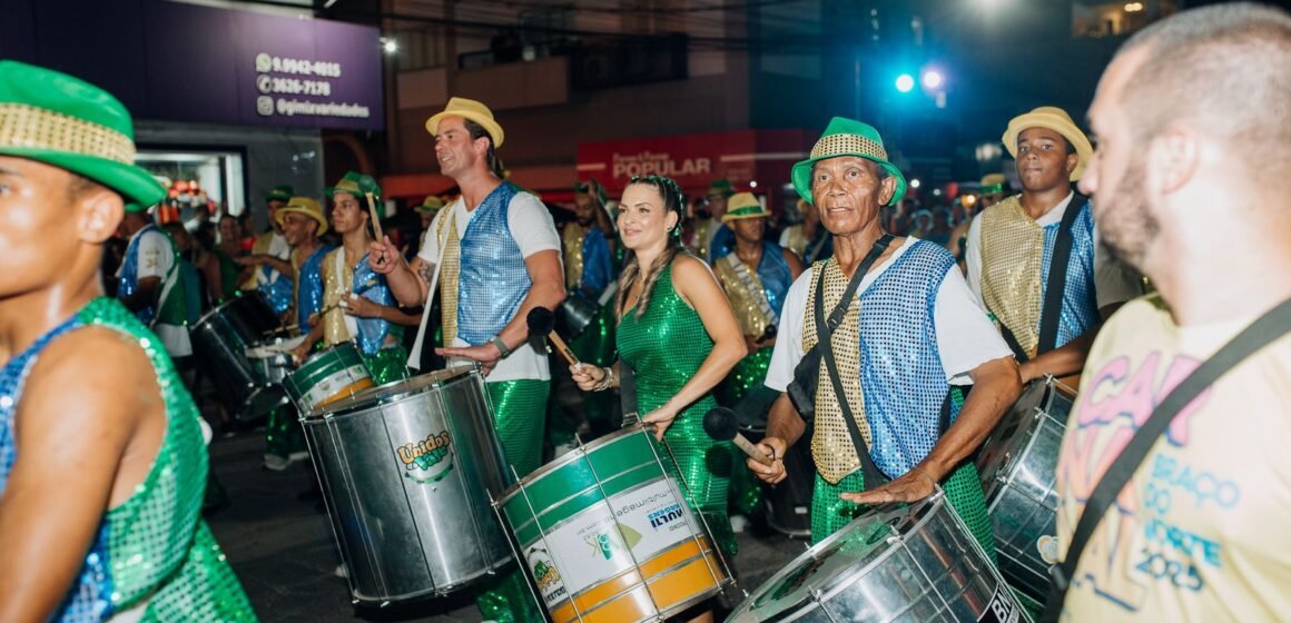 Carnaval de Braço do Norte reúne milhares de foliões